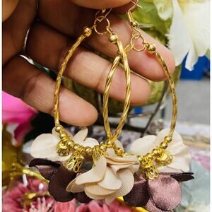 ARTISANAL 14k Gold Filled 3.5" OVAL Floral Shape Crystal Handmade Wire Earrings